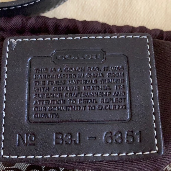 Vintage Coach mini bag - gently used - Picture 3 of 3